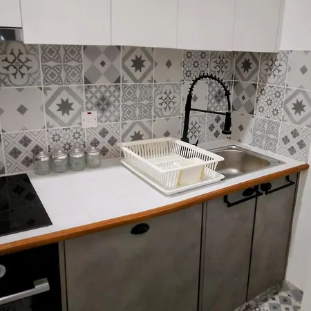 Villa En- *