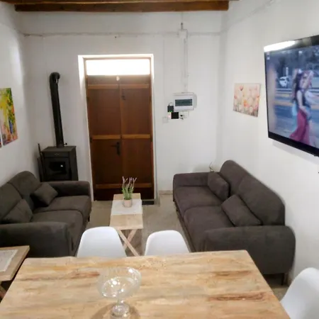 Villa En- *
